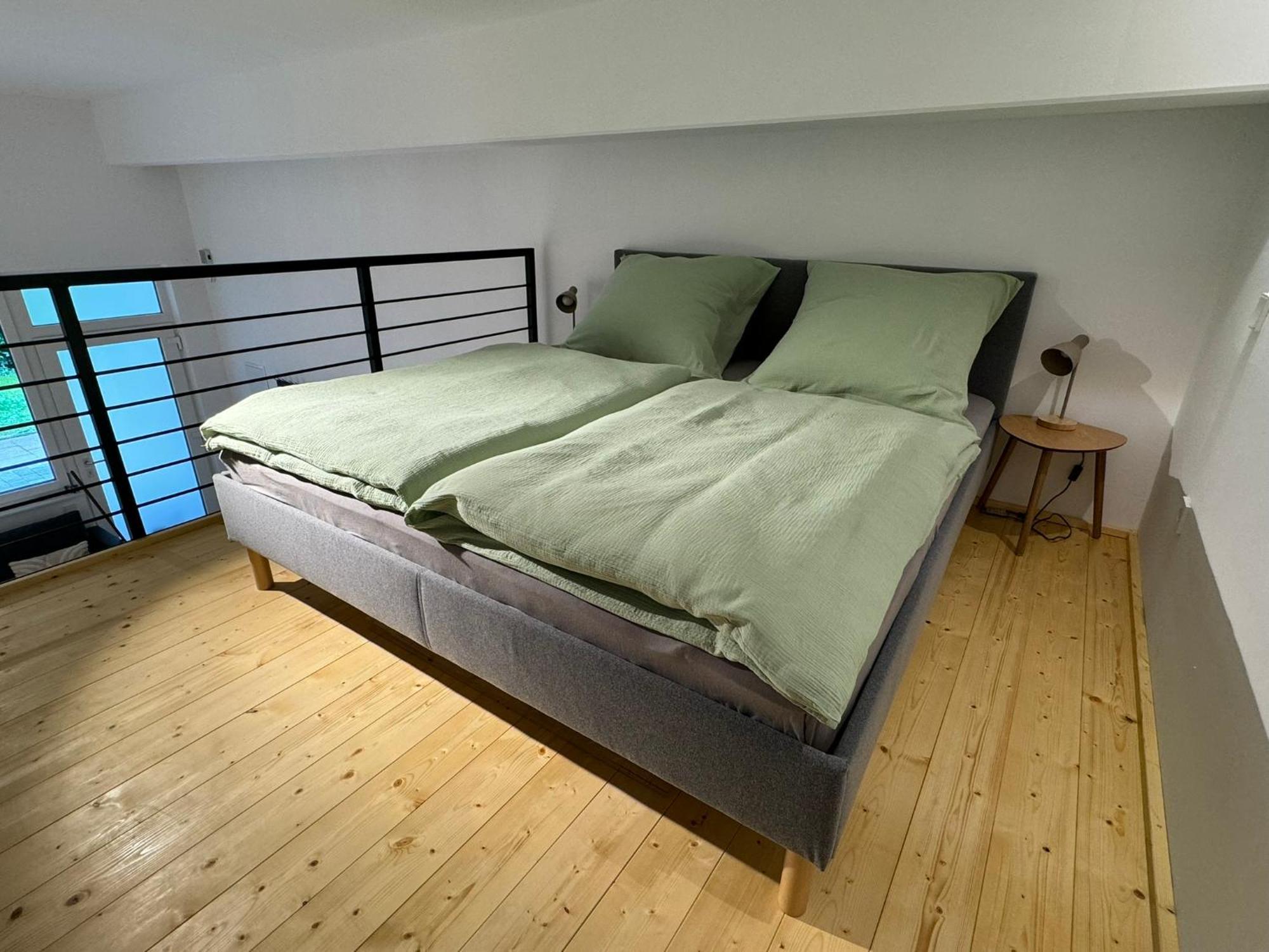 Loft Neunkirchen Ny Apartment ภายนอก รูปภาพ